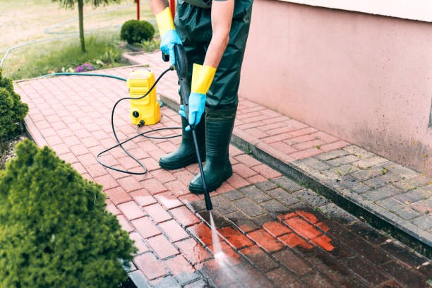 Why Choose Our Certified Pressure Washing Experts for Your Project Needs in Miami, AZ?